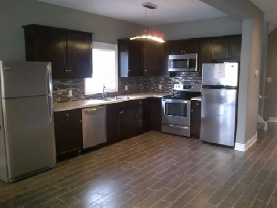 Team Marandola presents... 71 West St. North UPPER Image# 1