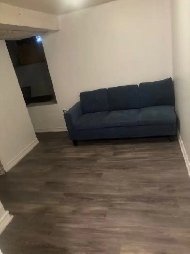 Basement apartment for Rent in Downtown Hamilton Image# 2