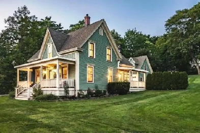 17-068 Beautiful renovated home on exclusive Shore Dr, Bedford Image# 8