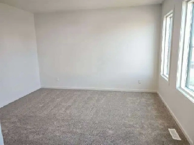 Brand New House in West Edmonton Image# 1