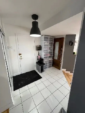 4 1/2 à Louer Rue de la Seine - Chomedey Laval