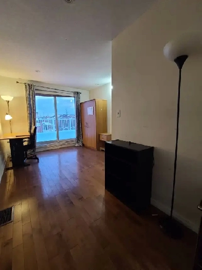 Room are available now.Please if you want go to view the room, Image# 1