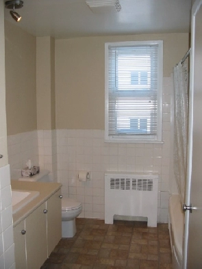 Grand 6 ½ ,4 chambres, Ste-Foy près université  et Cegep Image# 1