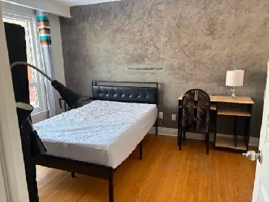 RENT A ROOM AT YONGE AND STEELES NEAR CENTER POINT MALL Image# 1