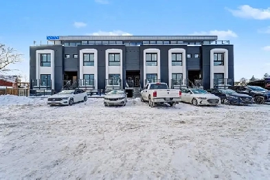 OPEN HOUSE: Saturday February 14 & 15 | 12PM–2PMMontrose by M5V Image# 1