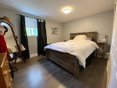 TWO BEDROOM ON MERIVALE ROAD WITH BALCONY AVAILABLE MARCH 2026 Image# 1