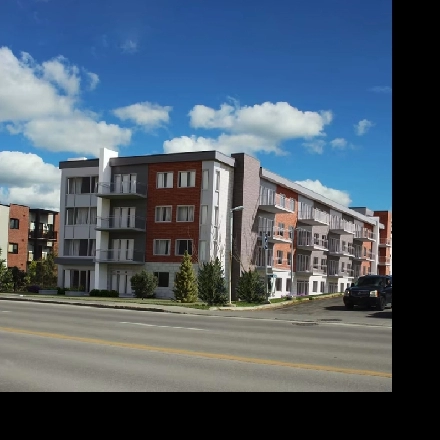 Superbe condo locatif – 4 ½ au 3e étage | St-Constant Image# 1