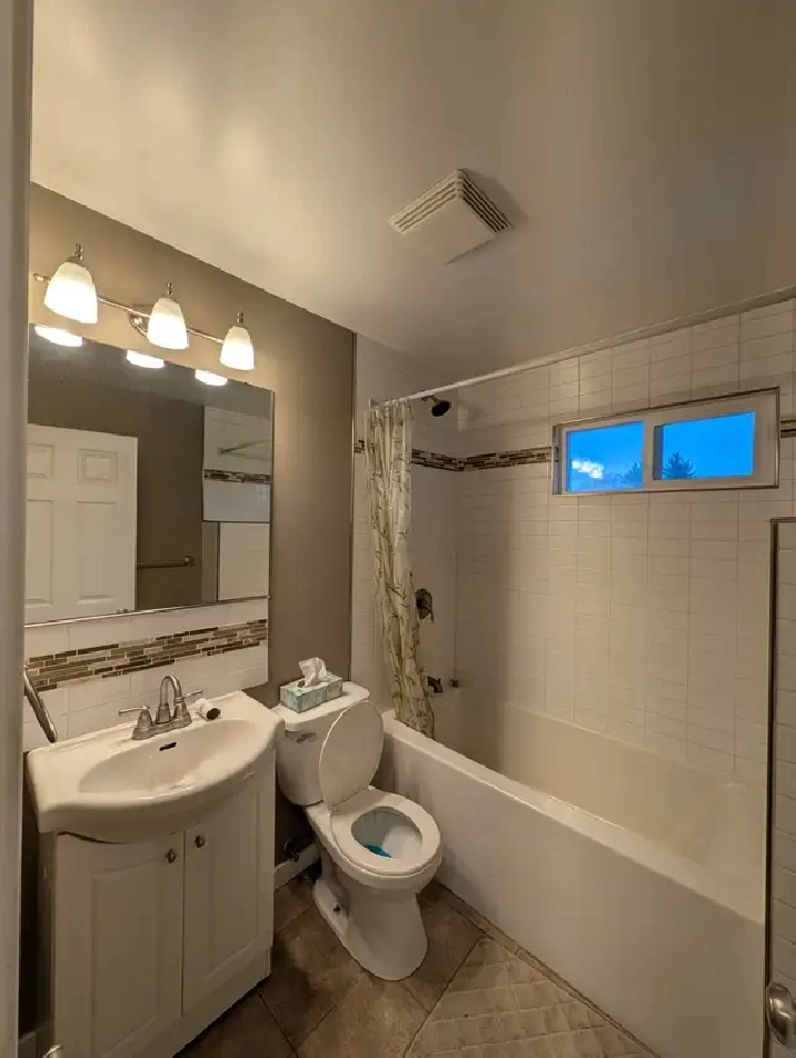 3 Bed 2 Bath Townhome