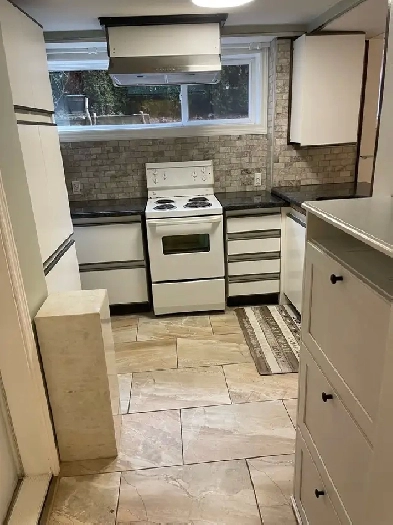 One bedroom  apartment (Etobicoke) for rent. Image# 1