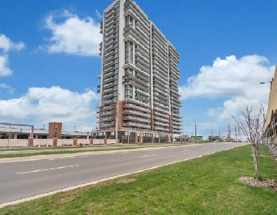 Apartment for sale in Oshawa/Easy Owner/Down payment No problem