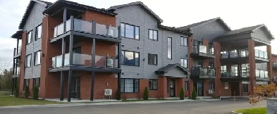 4 1/2 style condo à louer St-Charles-Borromée