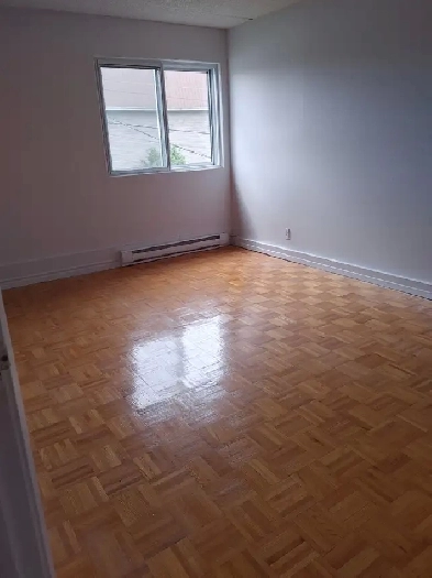 Beau 4 1/2 à louer Image# 1