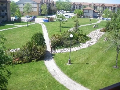 Gorgeous 2 bedroom condo in the prestigious area of Linden woods Image# 5