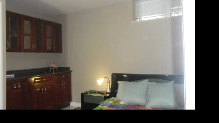 furnished rooms for rent near Royal Oak Skytrain and Metrotown