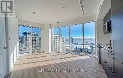 GORGEOUS - 2 BED   2 BATH - LIBERTY VILLAGE Image# 1