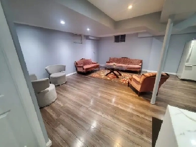 Spacious 1   Den Bedroom Basement Apartment