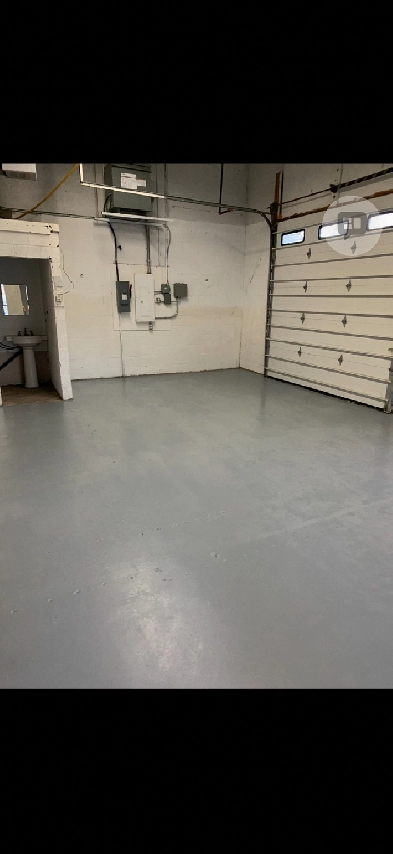 600 SF INDUSTRIAL UNIT – FLEXIBLE TERMS – UTILITIES INCL PRIVATE Image# 1