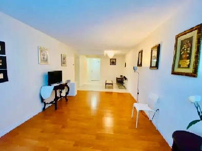 TORONTO 4 RENT GROUND-LEVEL LARGE CORNER SUITE | 401 & KIPLING! Image# 1