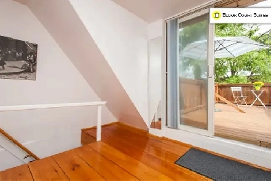 BLOOR & OSSINGTON - 2BED - DOWNTOWN TORONTO Image# 9