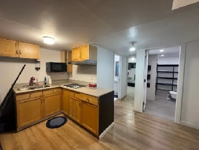 Basement  for rent Image# 8