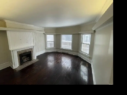 WELLAND Charming & Spacious 2 Bed Apartment near City Centre Image# 1