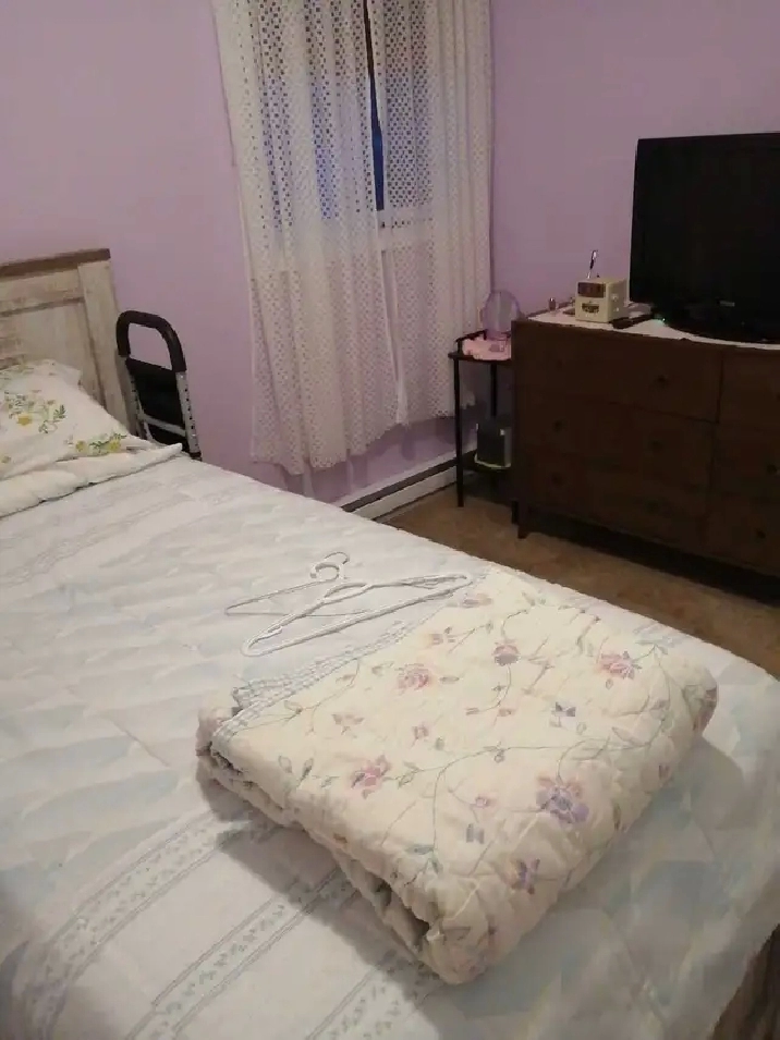 Chambre a louer, femme retraitée