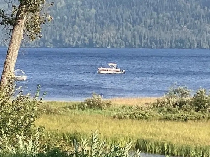 Looking to buy 4-season waterfront camp or home near Thunder Bay