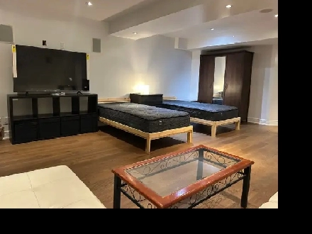 BASEMENT and upstair ROOM for RENT Image# 1