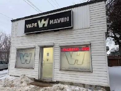 Storefront on Watt street Image# 1