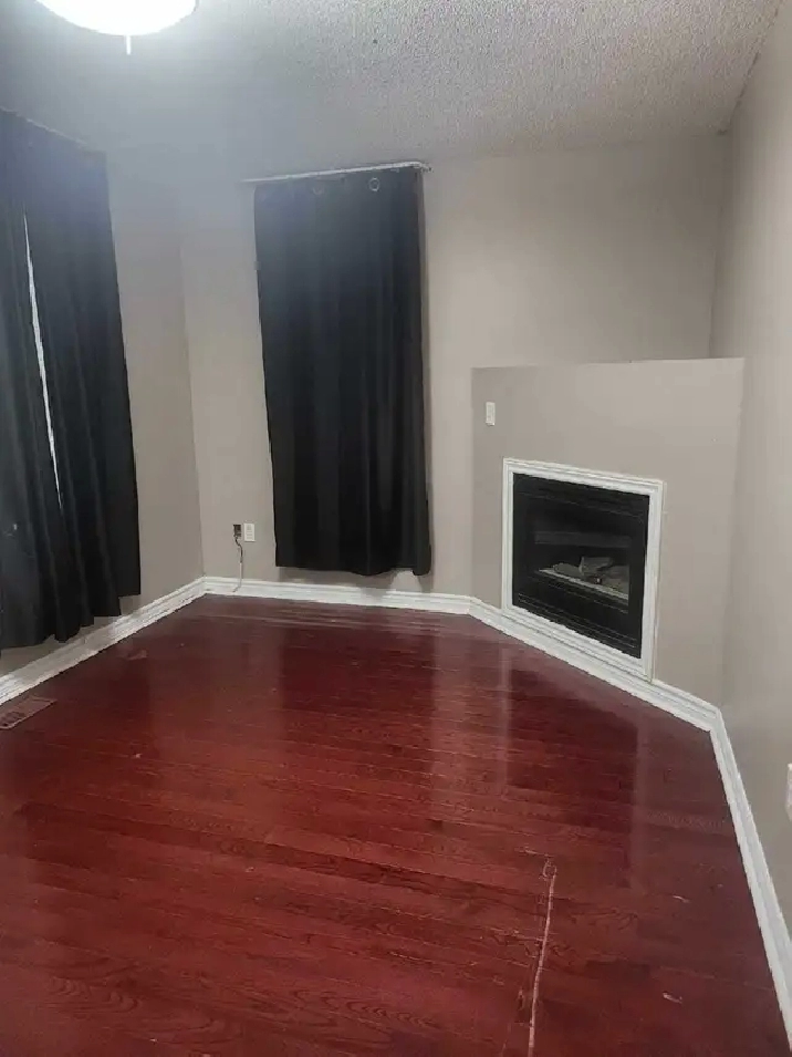 Rooms for rent shared/ single accommodation