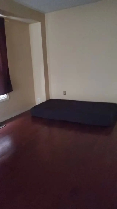 Room available for rent Image# 1