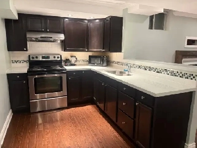 one bedroom Basement to rent! Image# 1