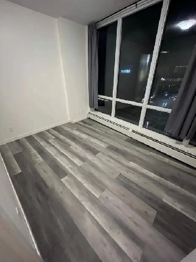 View Today! Renovated. Downtown Condo. Ctrain, Saddledome. Image# 1