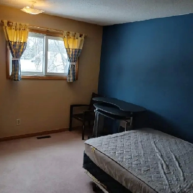 House room for rent $600,master bedroom Image# 1