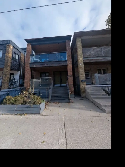 1 Bedroom Basement Apartment Roncesvalles/Dundas Image# 12