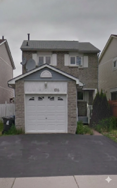 TOP-TIER STUDENT LIVING- 5MIN WALK TO HUMBER NORTH – MOVE IN NOW Image# 2