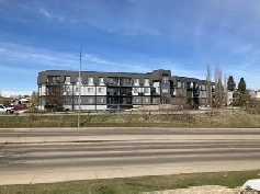 2 bedroom condo near the Hospital PET FRIENDLY! Image# 1