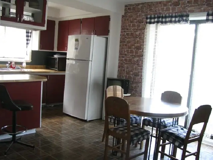 Perfect! Student, professional even for short term! Two rooms !