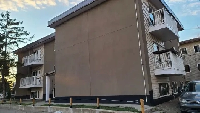 Bachelor suite available near Kingsway Mall, NAIT Campus Image# 3