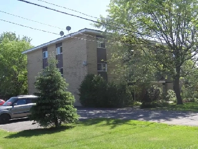 Appartement à louer St-Jean-sur-Richelieu 20 minutes dix-30