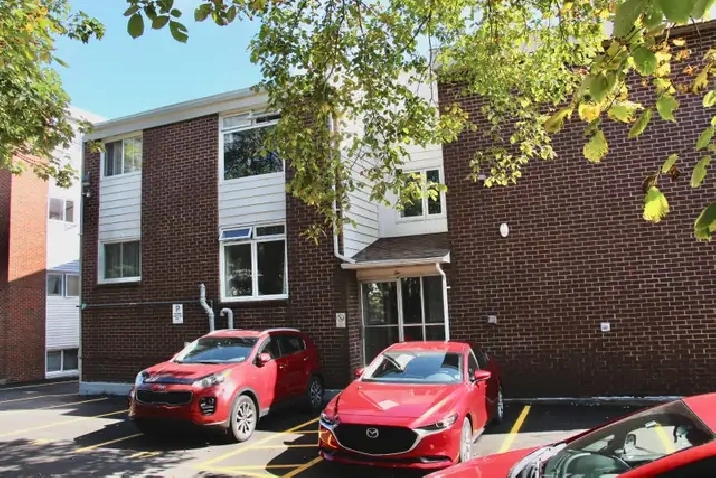 1 BR Apt Downtown Dartmouth