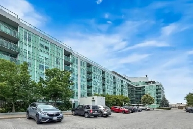 Condo In Toronto for Lease Prime Location Close to TTC Station