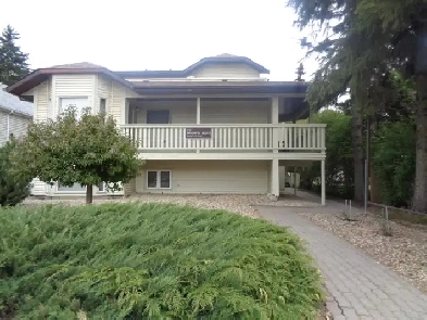 2 Bedroom Apartment - LACOMBE Image# 1