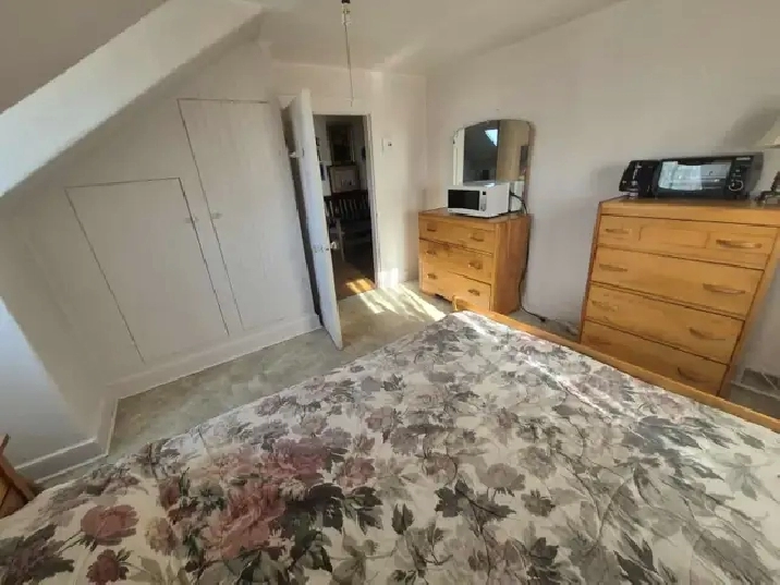 Chambres meublé privé petit village Paix