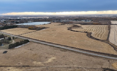 LUXURY LAKE FRONT LAND IN INNISFAIL ALBERTA FOR SALE