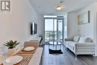 1 Bedroom Furnished Condo For Rent - Toronto Image# 3
