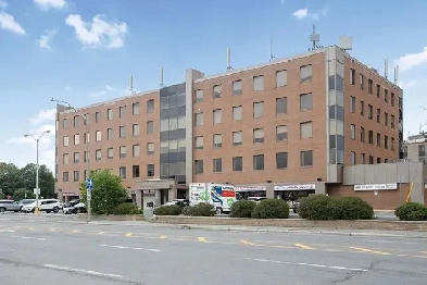 885 Meadowland Dr. | 1,416 -12,949 sf Office Space- Ottawa West