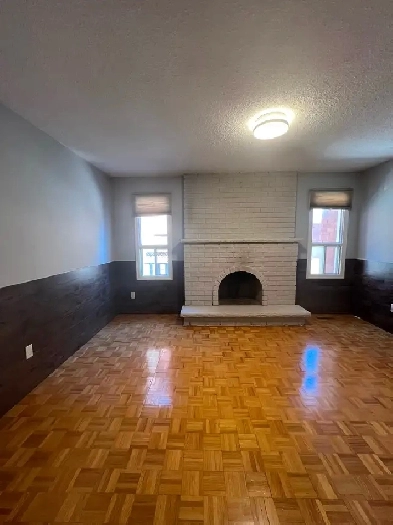 5 bedroom house for rent Brampton - near Sheridan college Image# 1