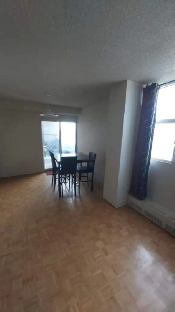 Room for rent Image# 7