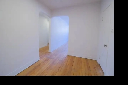 Very spacious - Tres grand appartement 5 1/2 (Cote-Des-Neiges) Image# 1